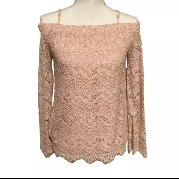No Boundaries Lace Blouse Women 2X Plus Blush Bell Sleeves Off Shoulder … - Picture 1 of 12